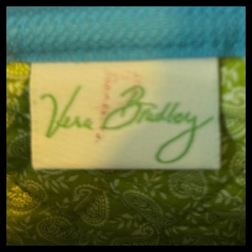 Vera Bradley Crossbody Bag  NWOT Quilted Blue Paisley Purse Shoulder Bag